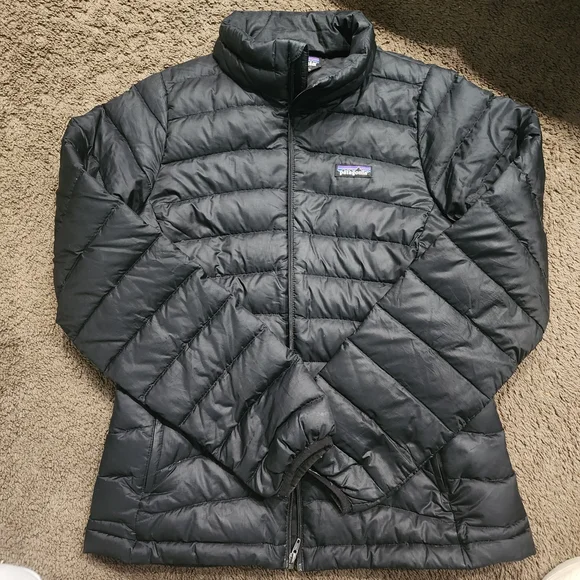 Patagonia Kids Black Puffer Jacket - Picture 1 of 3